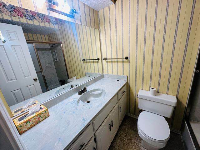 1408 Elmwood Street, Sulphur Springs, TX 75482