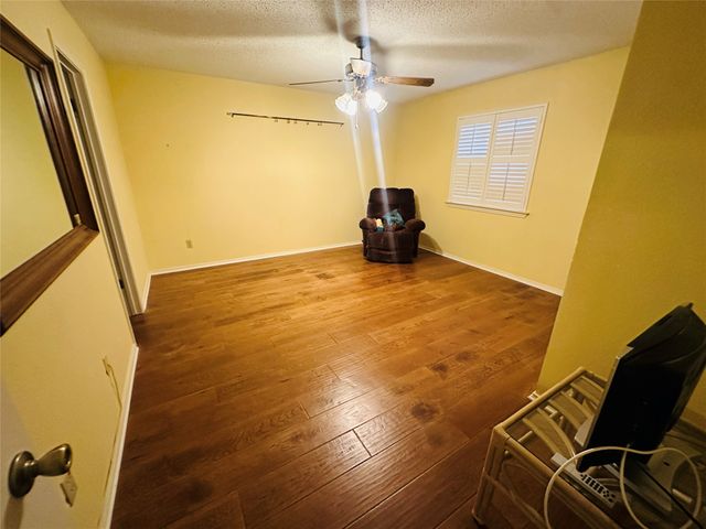 1408 Elmwood Street, Sulphur Springs, TX 75482