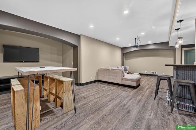 17209 Chutney Drive, Omaha, NE 68136