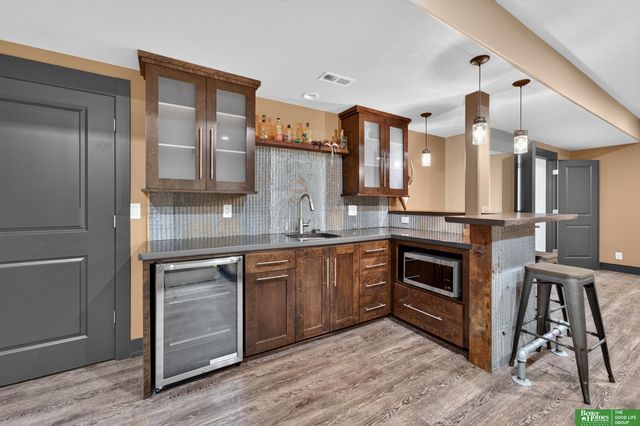17209 Chutney Drive, Omaha, NE 68136