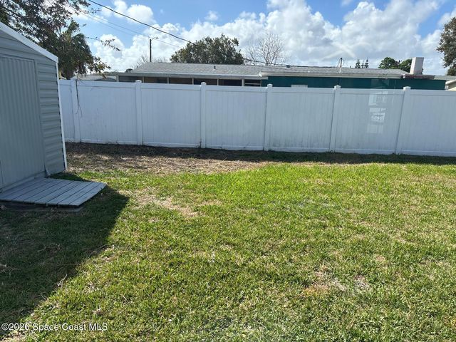 1705 S Dodge Circle, Melbourne, FL 32935