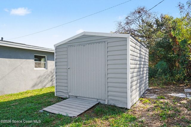 1705 S Dodge Circle, Melbourne, FL 32935