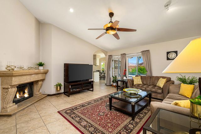 44120 Calico Circle, La Quinta, CA 92253