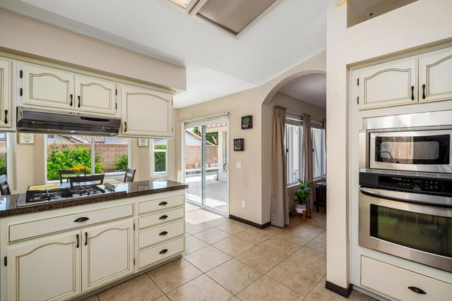 44120 Calico Circle, La Quinta, CA 92253