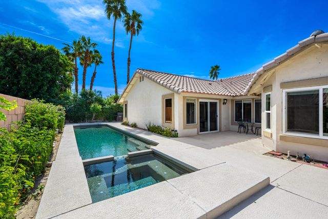 44120 Calico Circle, La Quinta, CA 92253