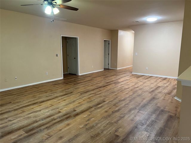 15008 E 88th Street, Owasso, OK 74055