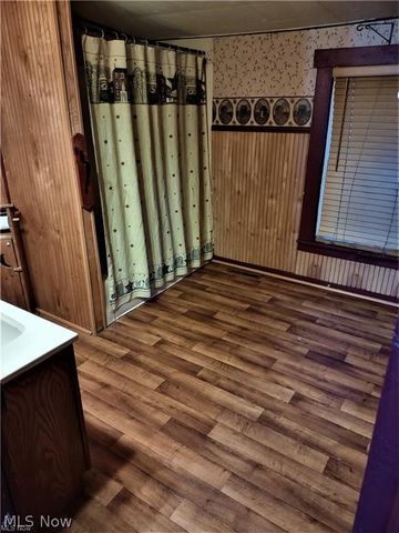 68250 Wrixon Road, Bridgeport, OH 43912