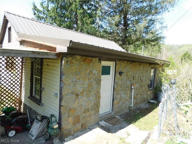 68250 Wrixon Road, Bridgeport, OH 43912