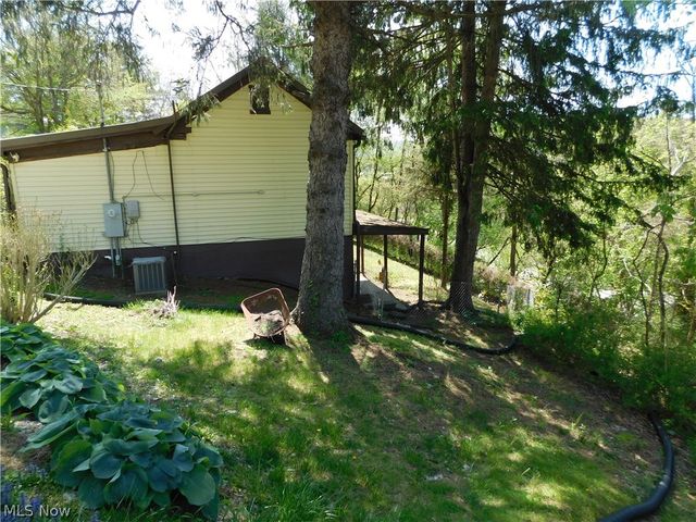 68250 Wrixon Road, Bridgeport, OH 43912