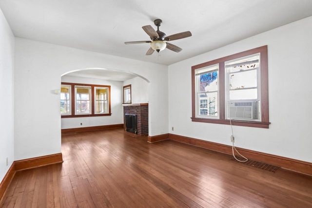 2129 E Johnson Street, Madison, WI 53705