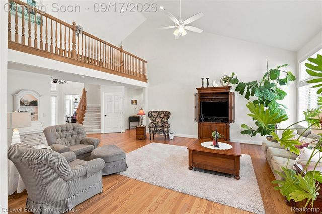 3751 Lake Forest Drive, Sterling Heights, MI 48314
