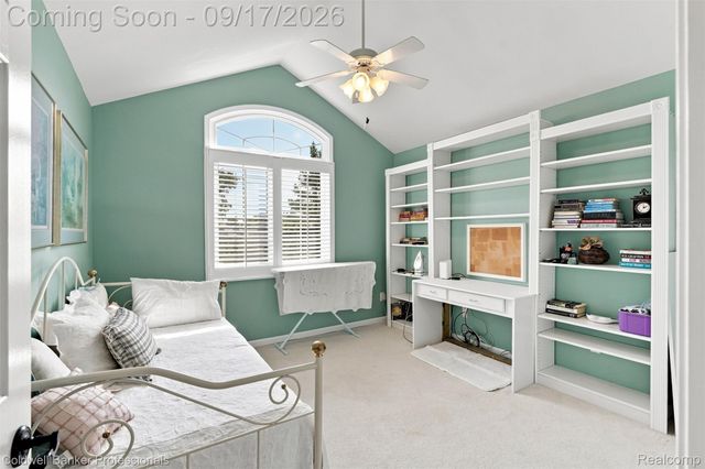 3751 Lake Forest Drive, Sterling Heights, MI 48314