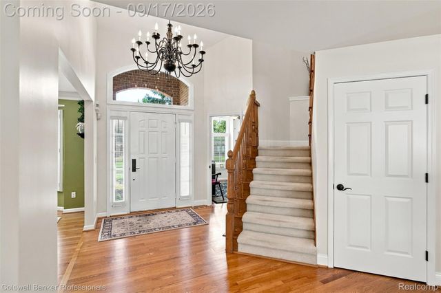 3751 Lake Forest Drive, Sterling Heights, MI 48314