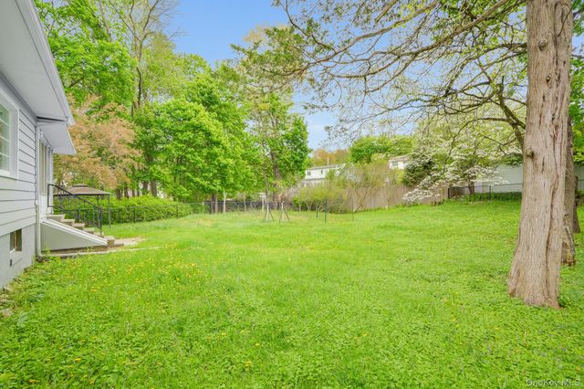 25 Park Avenue, Poughkeepsie, NY 12603