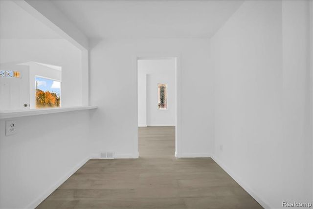 8849 Whitcomb Street, Detroit, MI 48228