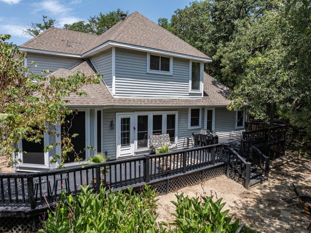 75 Lakepoint Loop, Pottsboro, TX 75076