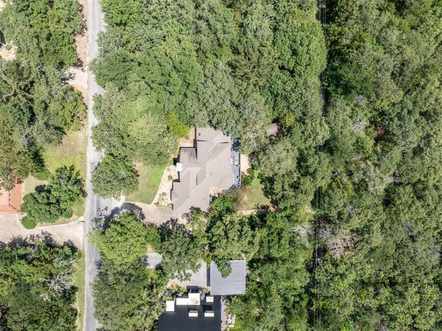 75 Lakepoint Loop, Pottsboro, TX 75076