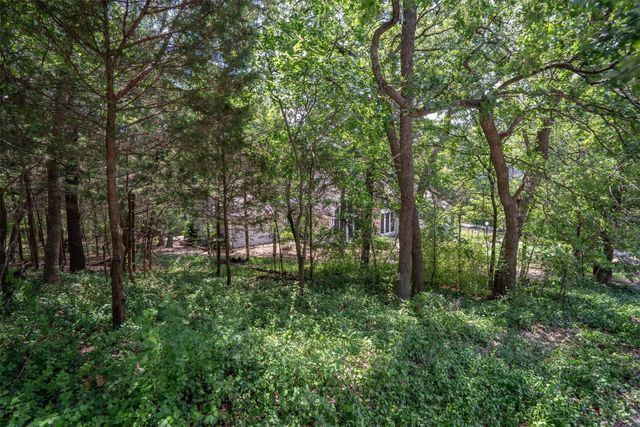 75 Lakepoint Loop, Pottsboro, TX 75076