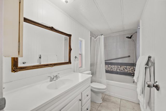 1090 Aaron Cool, Cool, CA 95614