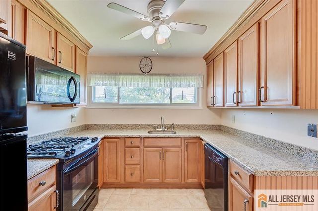 19 Stanworth Road, South Brunswick, NJ 08824