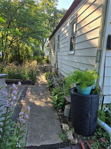 118 James Street, Buckner, MO 64016