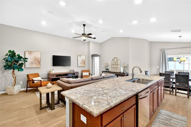 9053 SE 49TH AVENUE ROAD, Ocala, FL 34480