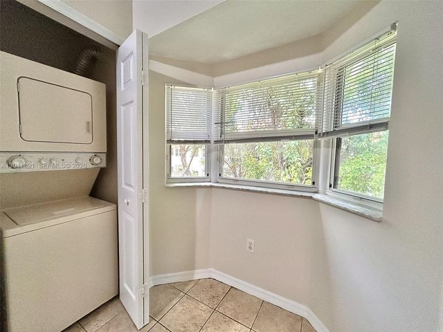 1270 SE 28th Court 202, Homestead, FL 33035