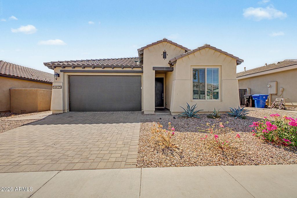 14425 W DAHLIA Drive, Surprise, AZ 85379 — exterior