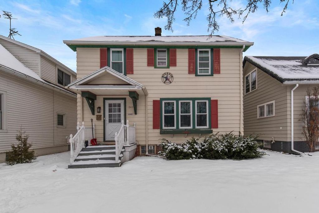 1345 Annie COURT, Sheboygan, WI 53083