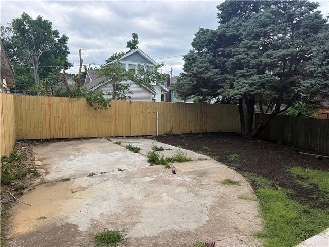 1903 Elizabeth Avenue, Kansas City, KS 66102