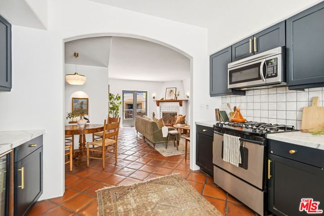 1414 N Harper Avenue 10, Los Angeles, CA 90046