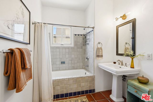 1414 N Harper Avenue 10, Los Angeles, CA 90046