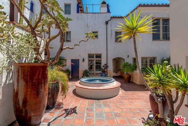 1414 N Harper Avenue 10, Los Angeles, CA 90046
