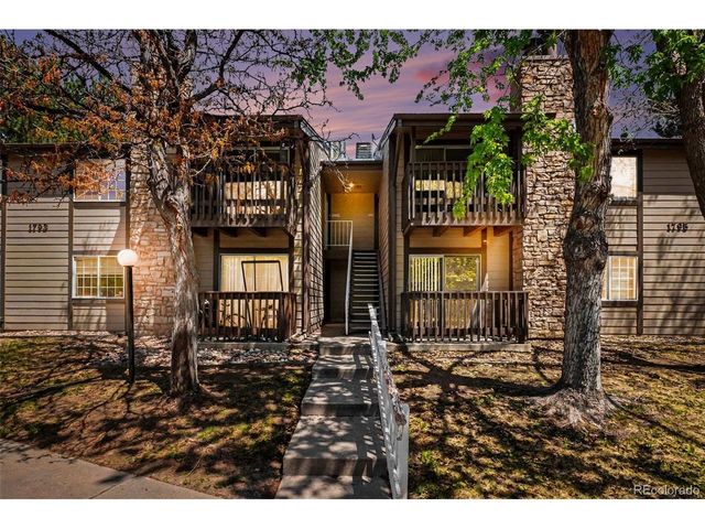 1793 S Pitkin St B, Aurora, CO 80017