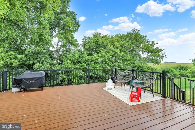 35 MELLOWBROOK DR, Reading, PA 19608