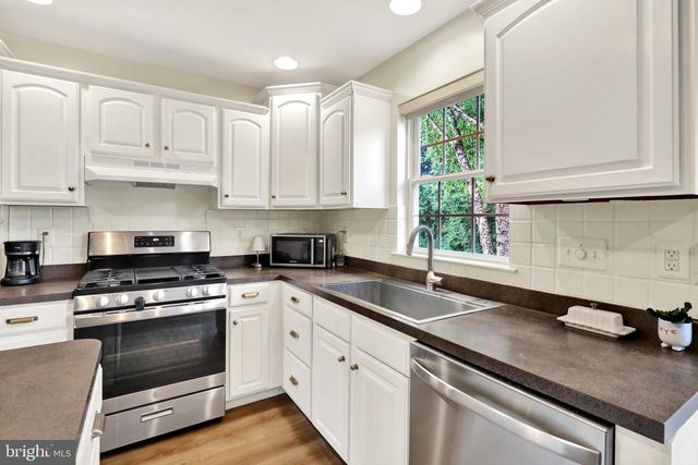 35 MELLOWBROOK DR, Reading, PA 19608