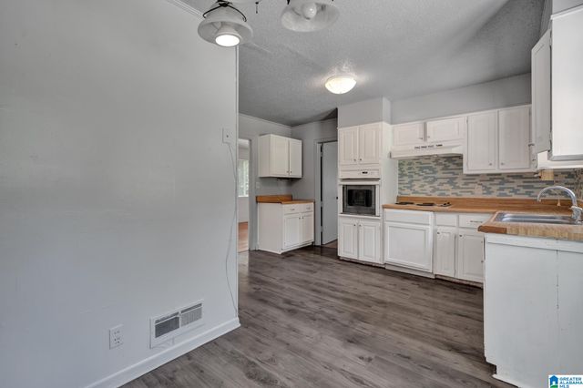 2324 4TH STREET NW, Center Point, AL 35215