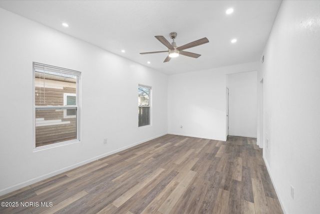 144 Whiting Avenue, Toledo, OH 43609