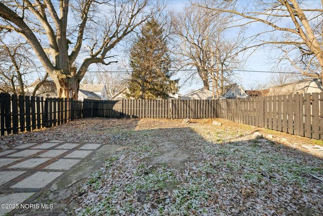 144 Whiting Avenue, Toledo, OH 43609