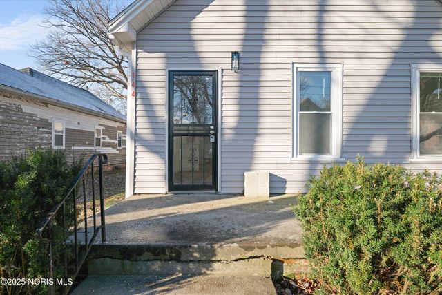 144 Whiting Avenue, Toledo, OH 43609