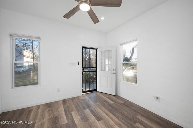 144 Whiting Avenue, Toledo, OH 43609