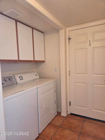 648 S Placita Prosperidad, Green Valley, AZ 85614