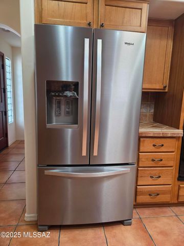 648 S Placita Prosperidad, Green Valley, AZ 85614