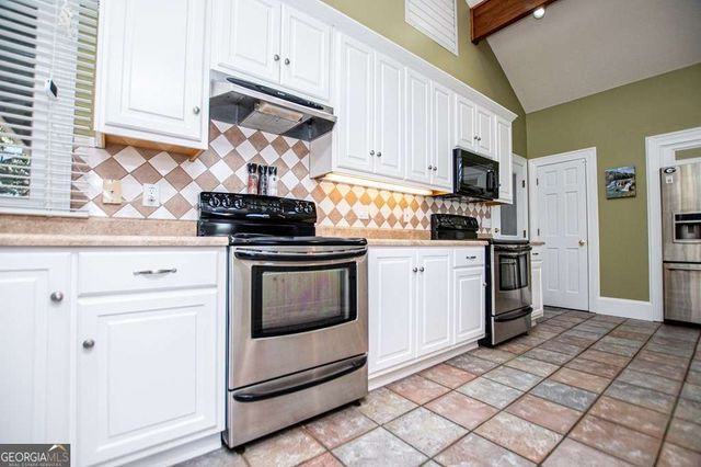 10101 Woodberry Court, Villa Rica, GA 30180