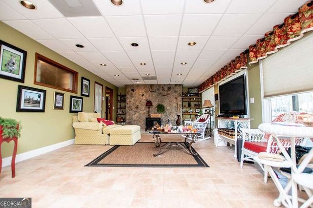 10101 Woodberry Court, Villa Rica, GA 30180