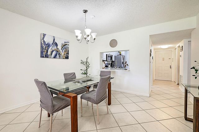 3485 Environ Boulevard C106, Lauderhill, FL 33319