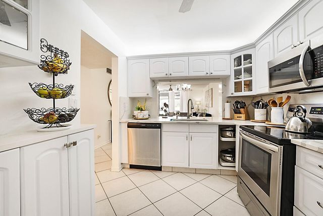 3485 Environ Boulevard C106, Lauderhill, FL 33319