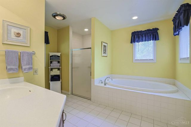 5482 Carterway Drive, Miami Twp, OH 45150