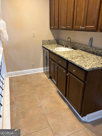 271 Lakeshore Drive, Warner Robins, GA 31088