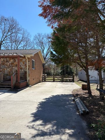 271 Lakeshore Drive, Warner Robins, GA 31088